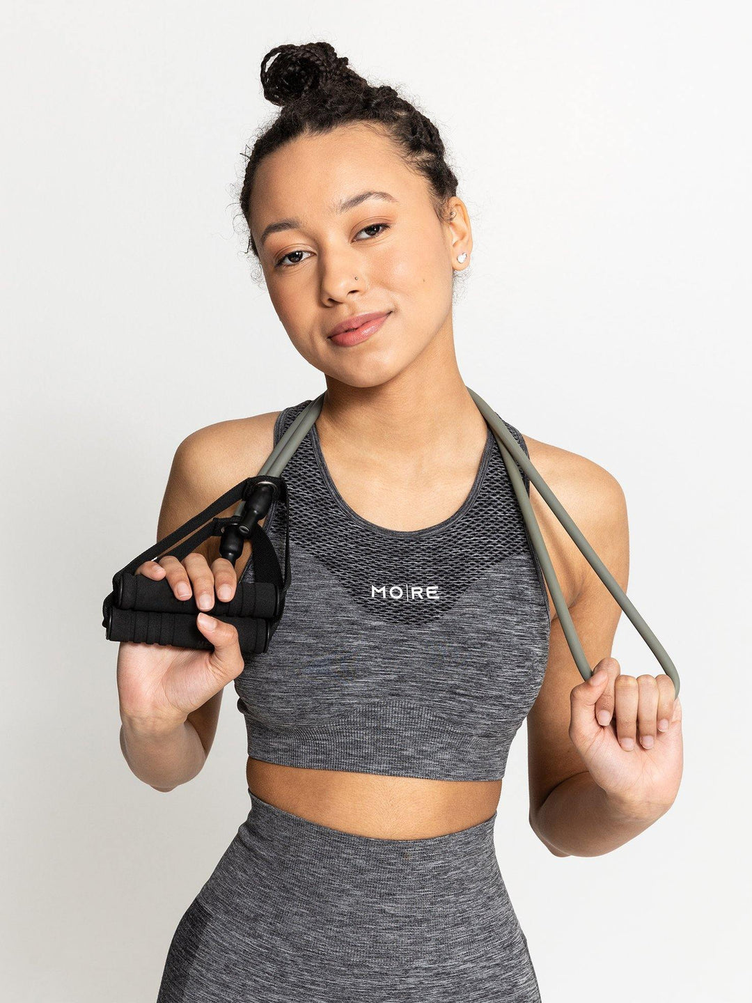 Alana Seamless Bra - Black - Movement Revolution